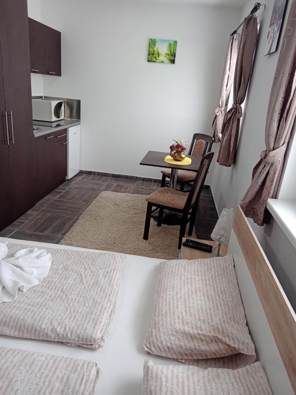 Vila Mozart - Apartments & Studios Kopaonik Bagian luar foto
