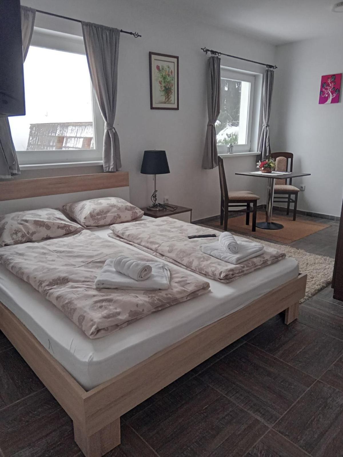Vila Mozart - Apartments & Studios Kopaonik Bagian luar foto